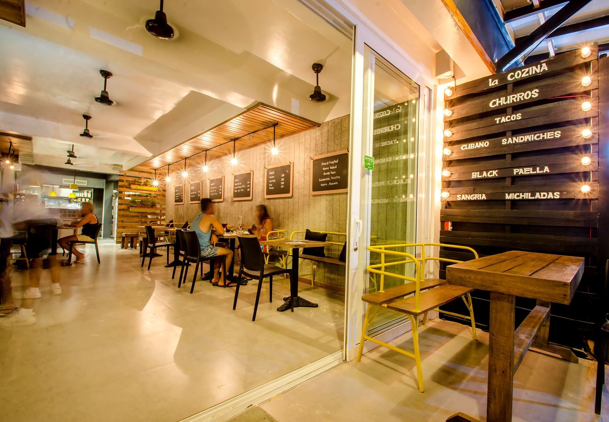 Zuzuni Boutique Resort 3*