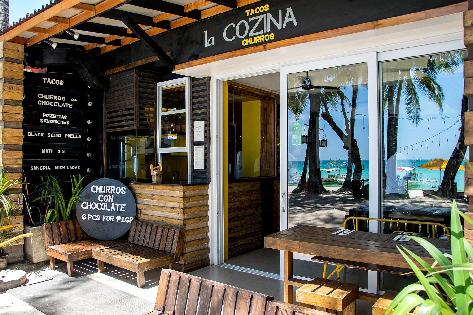 Zuzuni Boutique Resort Balabag (Boracay)